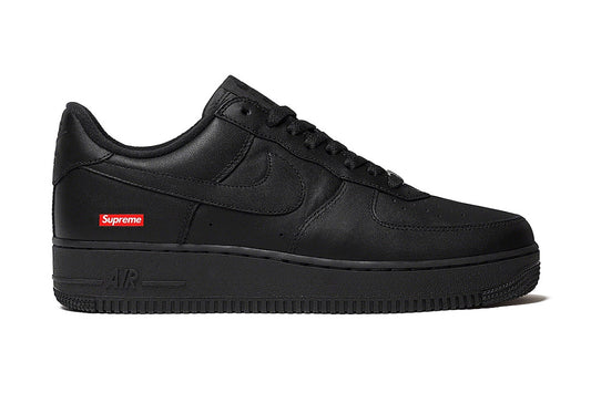 NIKE AIR FORCE LOW SUPREME BLACK